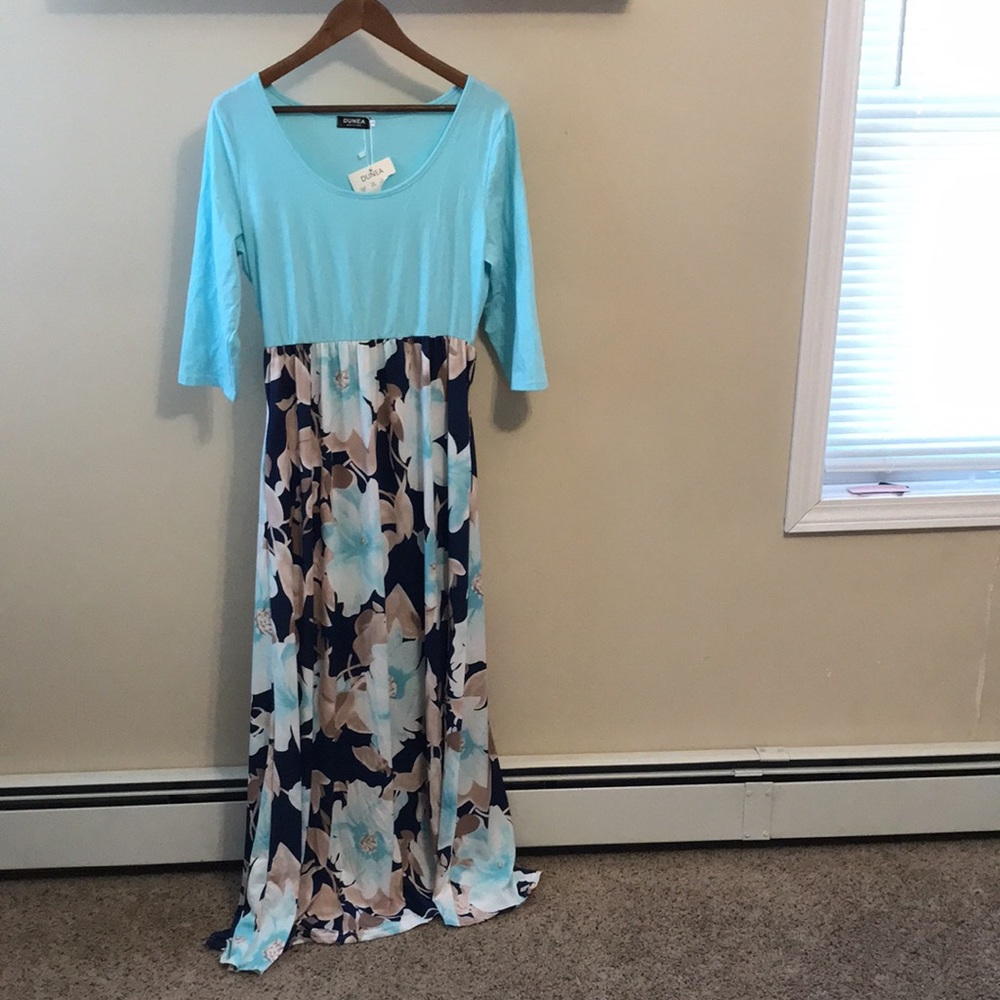 Dunea | Comfortable Maxi Floral Dress L